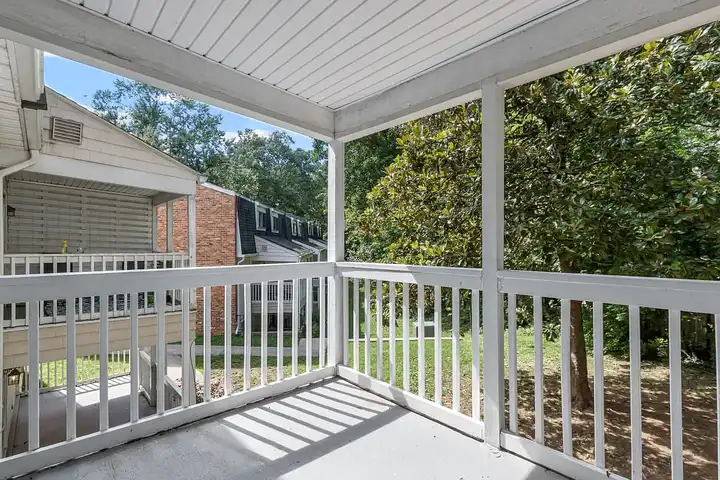 Blue Ridge Crossing Apartments & Townhomes - Charlottesville, VA 22901 ...