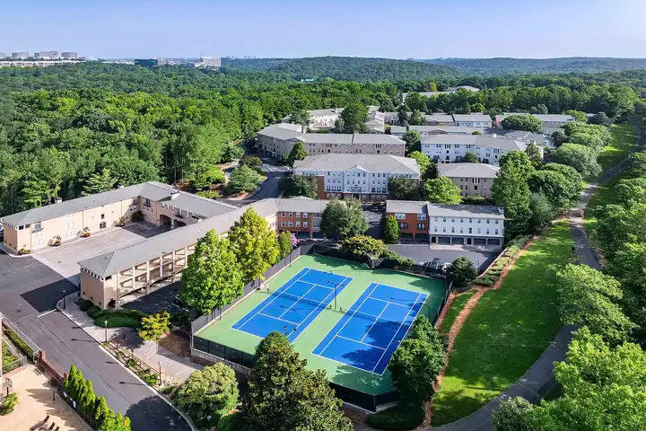 MAA Riverside - Atlanta, GA 30327 | ApartmentGuide.com