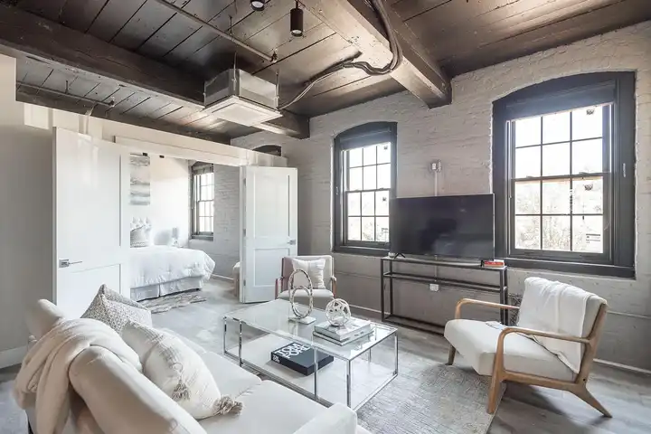 Walker Lofts - Worcester, MA 01604 | ApartmentGuide.com