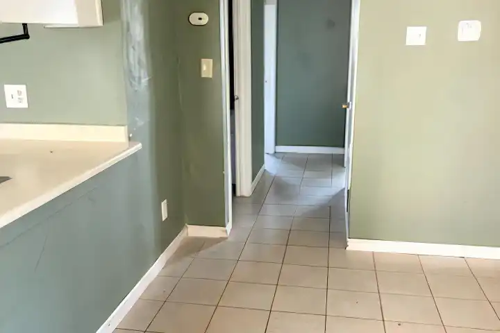516 Indiana St SE unit B - Albuquerque, NM 87108 | ApartmentGuide.com