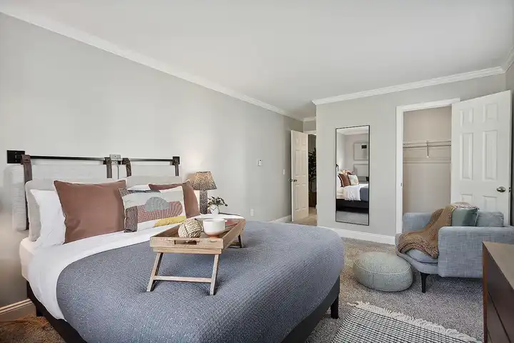 Ridgeway Place - Danbury, CT 06811 | ApartmentGuide.com