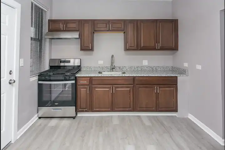 4200 W Washington Blvd - Chicago, IL 60624 | ApartmentGuide.com