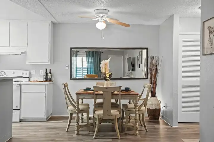 Gold Ridge Apartments - Sacramento, CA 95827 | ApartmentGuide.com
