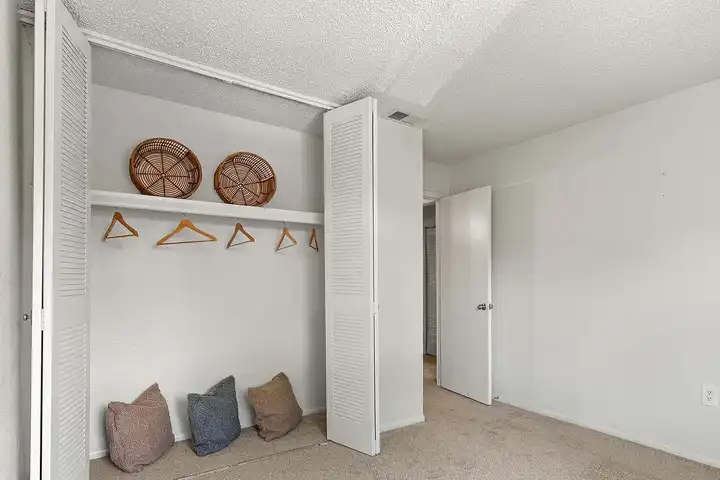Coconut Palms - Orlando, FL 32811 | ApartmentGuide.com