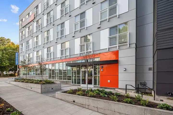 Keystone Apartments - Seattle, WA 98106 | ApartmentGuide.com