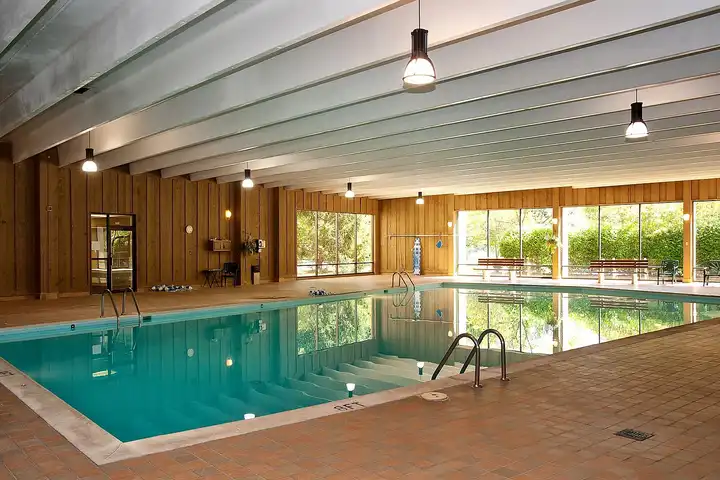 Presidential - Rocky River, OH 44116 | ApartmentGuide.com