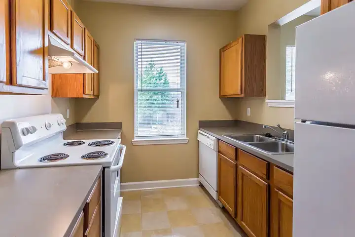The Metropolitan - Memphis, TN 38107 | ApartmentGuide.com