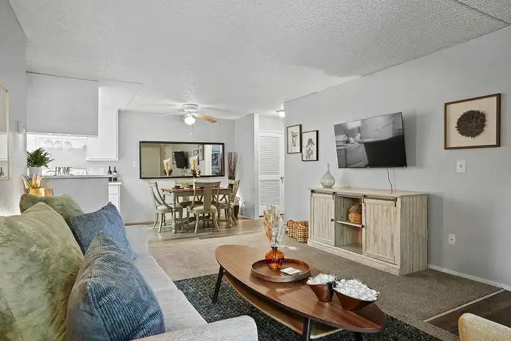Gold Ridge Apartments - Sacramento, CA 95827 | ApartmentGuide.com