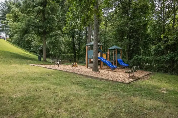 Dominion Plaza - Arlington, VA 22204 | ApartmentGuide.com
