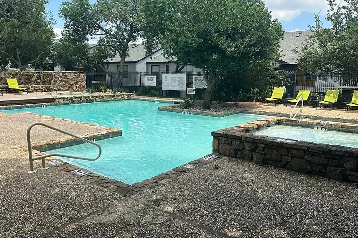 Walnut Ridge Apartments - Arlington, TX 76006 | ApartmentGuide.com