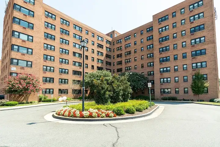 Bridgeyard - Alexandria, VA 22314 | ApartmentGuide.com