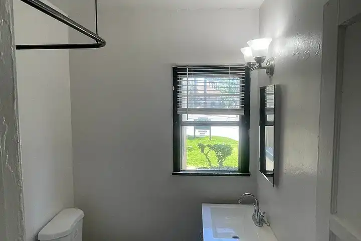 Riverside Townhouse Apartments - Riverside, CA 92501 | ApartmentGuide.com