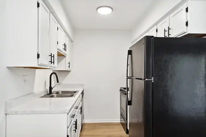 ReNew 3902 - Cincinnati, OH 45245 | ApartmentGuide.com