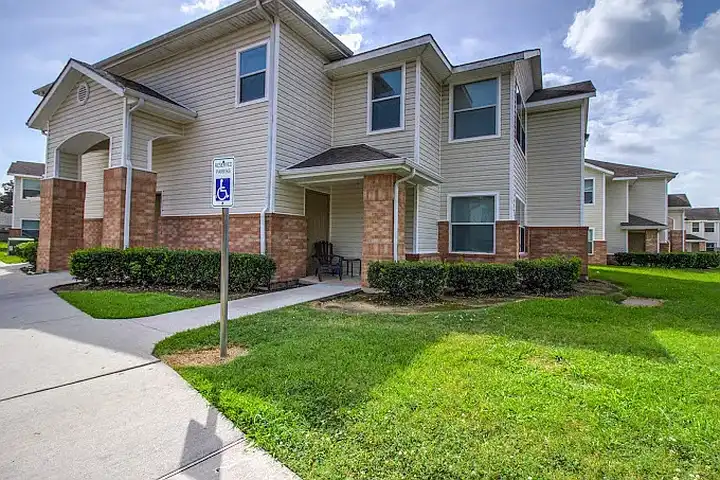 Timber Run Apartments - Spring, TX 77373 | ApartmentGuide.com