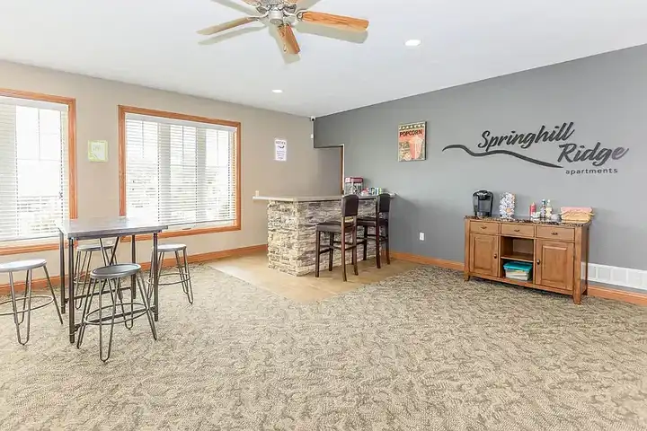 Springhill Ridge Apartments - Omaha, NE 68136 | ApartmentGuide.com