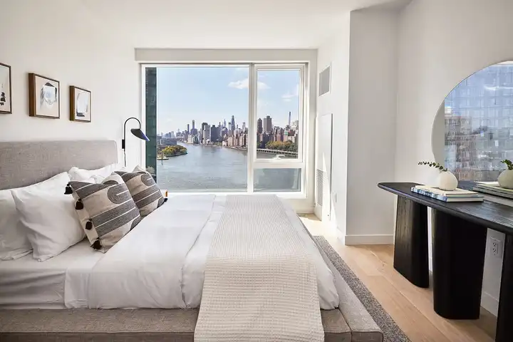 20 Halletts Point - Astoria, NY 11102 | ApartmentGuide.com