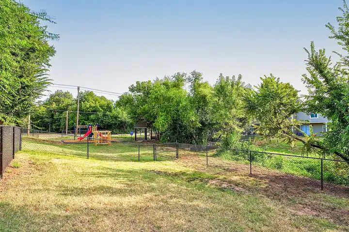 Diamond Trail Apartments - Oklahoma City, OK 73112 | ApartmentGuide.com