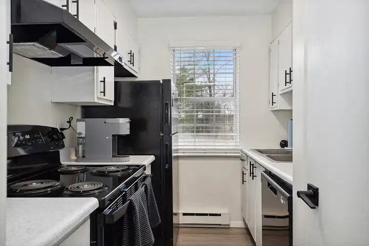 ReNew 3902 - Cincinnati, OH 45245 | ApartmentGuide.com