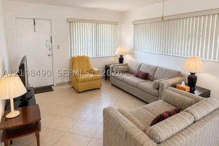 2317 Garfield St #3 - Hollywood, FL 33020 | ApartmentGuide.com