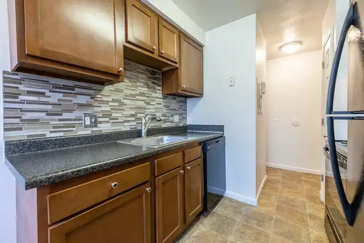 East Ridge Manor Apartment Homes - Rochester, NY 14622 | ApartmentGuide.com