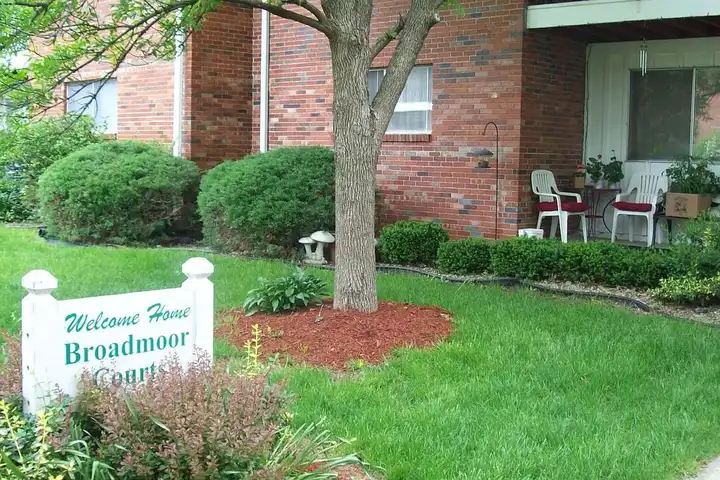 Colonial Gardens Overland Park