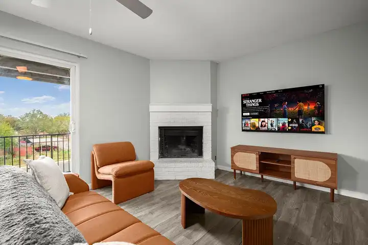 The Canopy at South Congress - Austin, TX 78745 | ApartmentGuide.com
