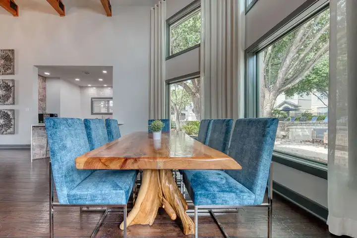 Signature Ridge - San Antonio, TX 78229 | ApartmentGuide.com