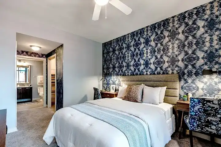 The Cameron - Silver Spring, MD 20910 | ApartmentGuide.com