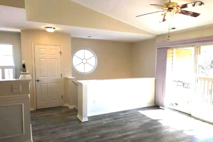 9440 Scarlet Oak Dr - Manassas, VA 20110 | ApartmentGuide.com