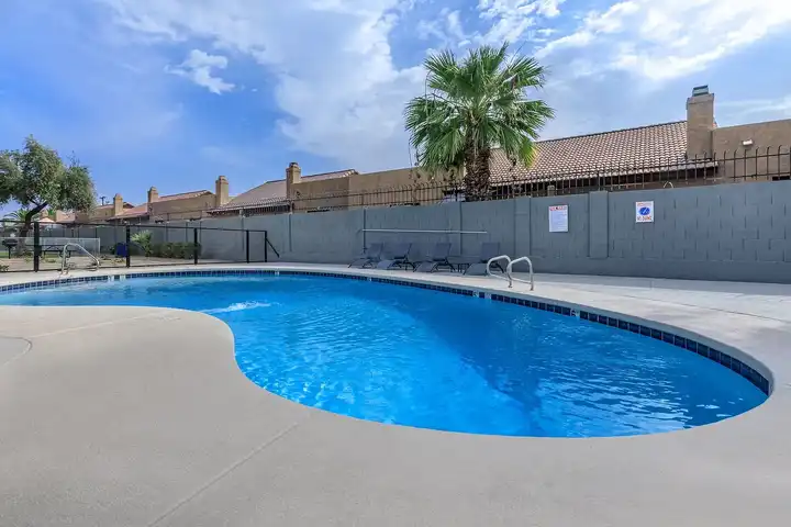 Palisade Park Aparments - Phoenix, AZ 85015 | ApartmentGuide.com
