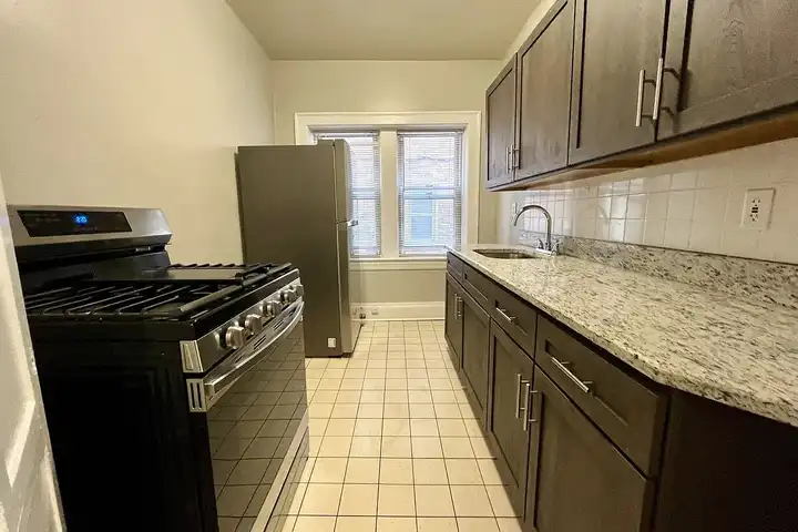 Mapleview Apartments - Cleveland Heights, OH 44106 | ApartmentGuide.com