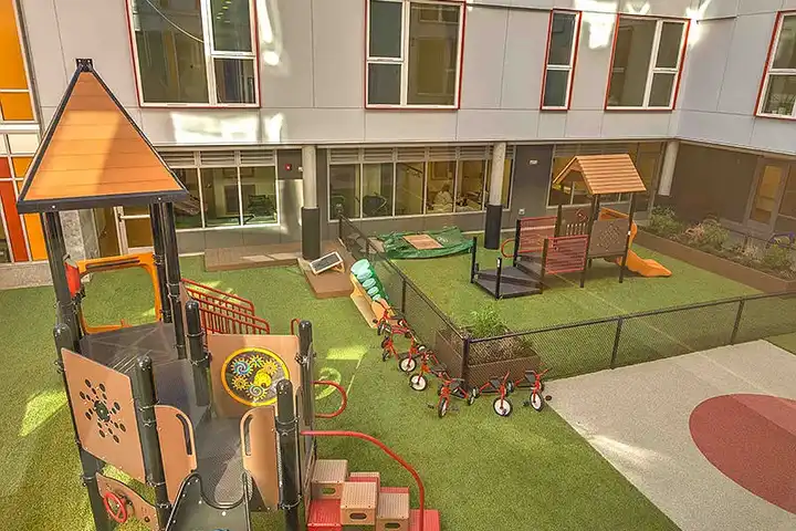 Hana - Seattle, WA 98104 | ApartmentGuide.com