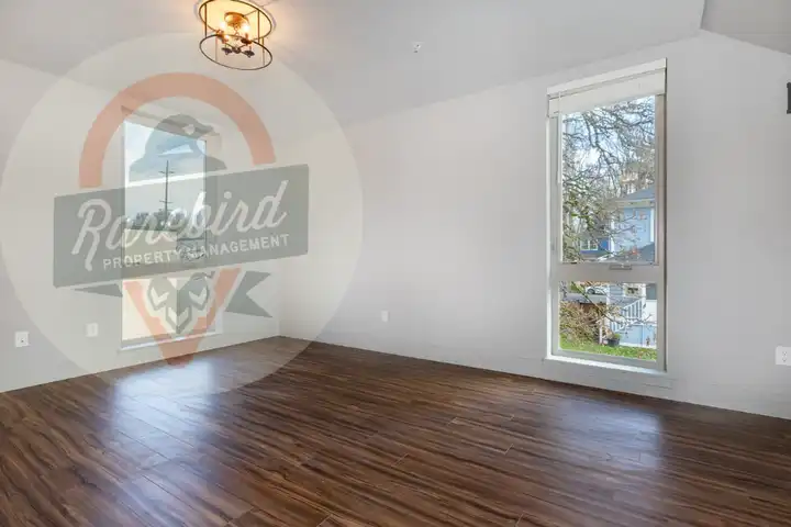 2715 NE Flanders St unit Unit D - Portland, OR 97232 | ApartmentGuide.com