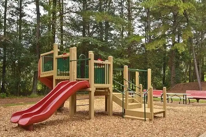 50 Stoneview - Lilburn, GA 30047 | ApartmentGuide.com