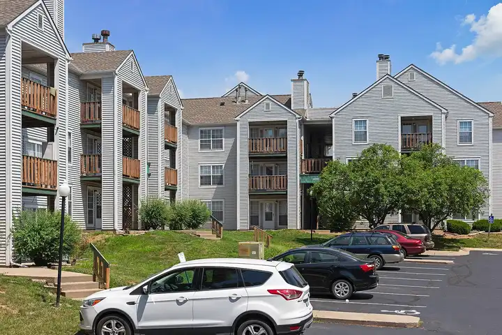 Bennington Ridge - Kansas City, MO 64117 | ApartmentGuide.com