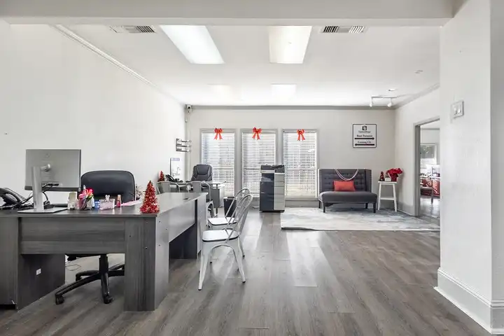 Timber Ridge - Houston, TX 77013 | ApartmentGuide.com