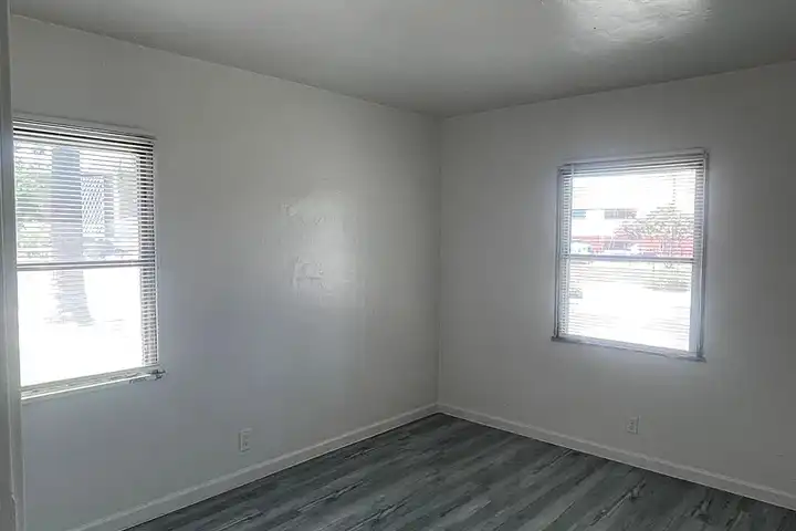 Riverside Townhouse Apartments - Riverside, CA 92501 | ApartmentGuide.com