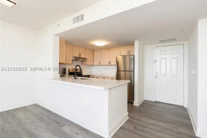 3000 Coral Wy #1211 - Coral Gables, FL 33145 | ApartmentGuide.com