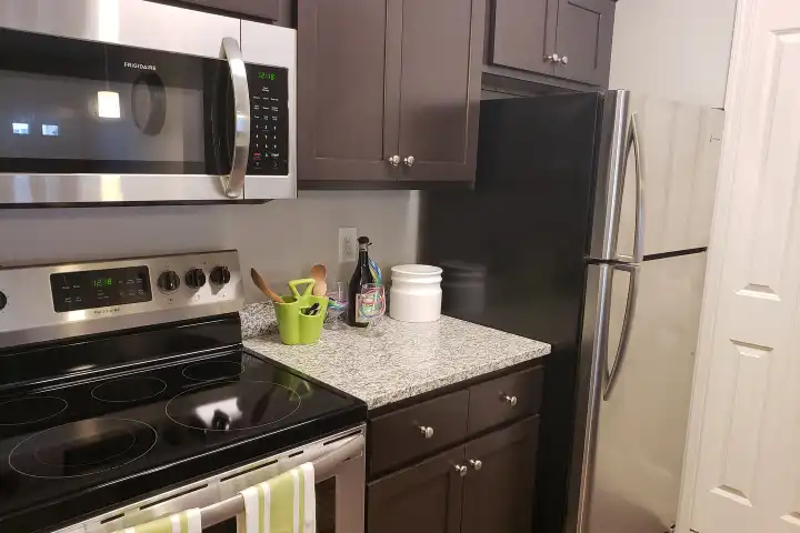 4257 N Shire Ln - Brunswick, OH 44212 | ApartmentGuide.com