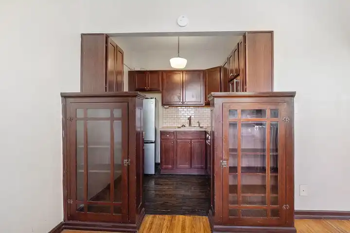 Butler Place Apartments - Indianapolis, IN 46219 | ApartmentGuide.com