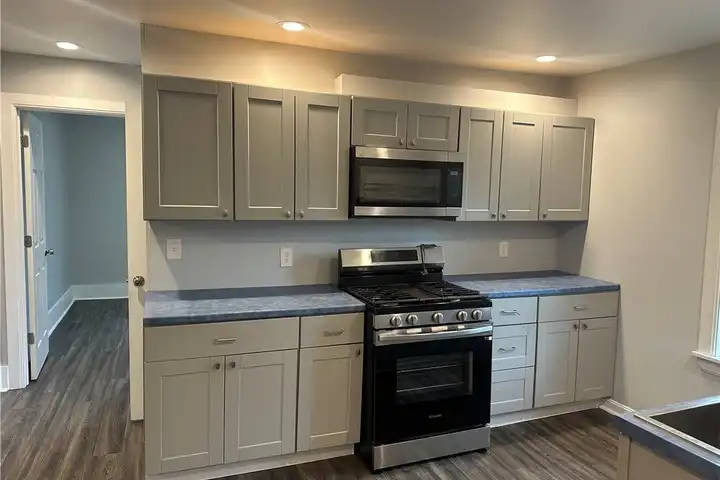 716 West Ave - Buffalo, NY 14213 | ApartmentGuide.com