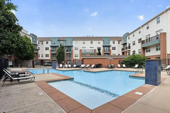 Ralston Apartments - Indianapolis, IN 46202 | ApartmentGuide.com