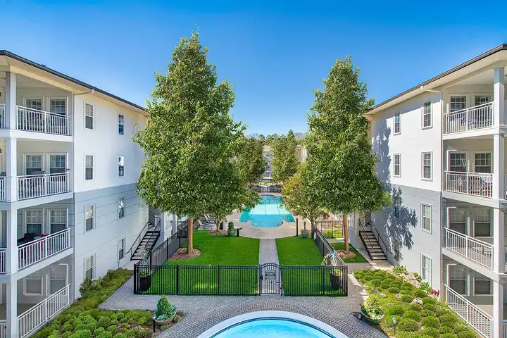 MAA Gardens - Atlanta, GA 30319 | ApartmentGuide.com
