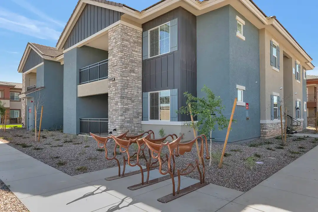 Everly at Morrison Ranch Luxury Apartments - Gilbert, AZ 85296 ...