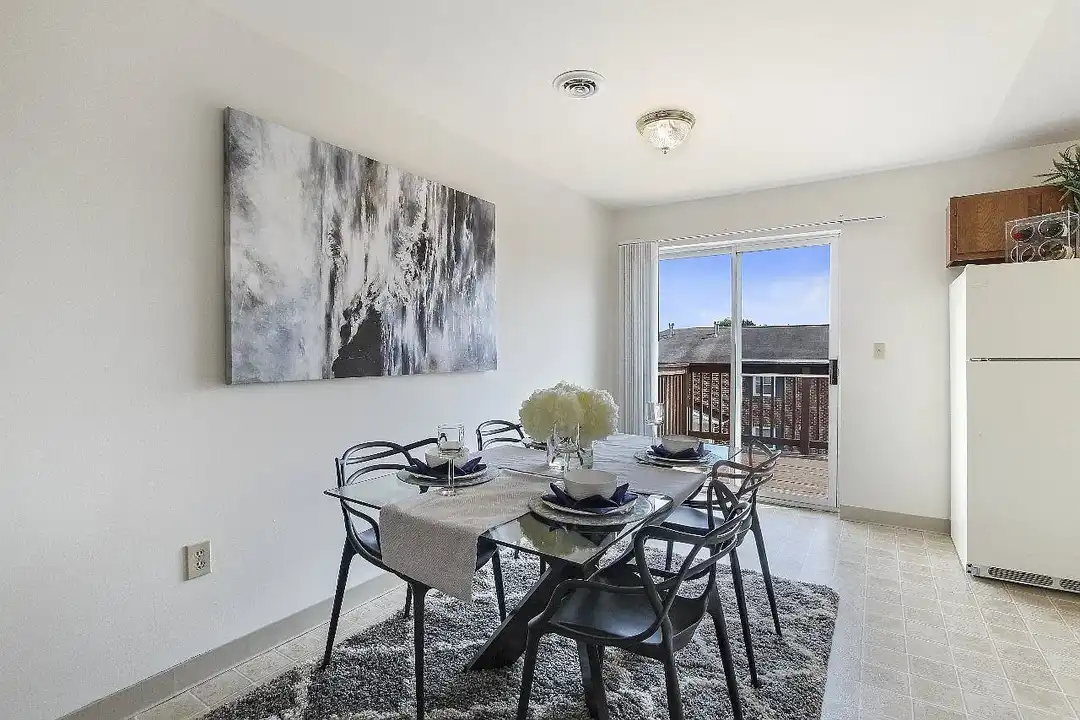 Waterford Apartments York Panull