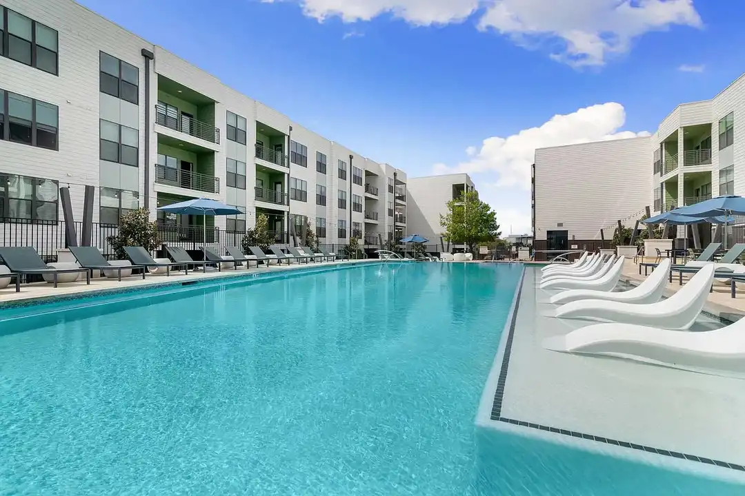 Cortland Bluff Springs - Austin, TX 78744 | ApartmentGuide.com