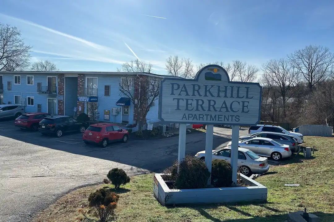Parkhill Terrace Apartments - Fenton, MO 63026 | ApartmentGuide.com