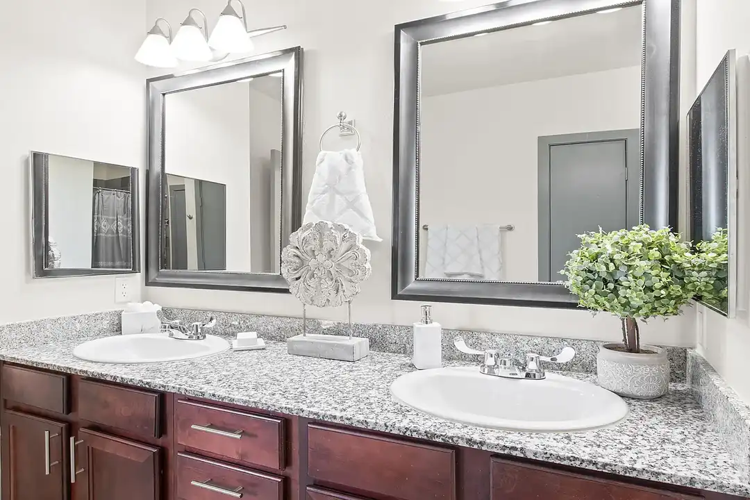 MAA Eastside - Richardson, TX 75081 | ApartmentGuide.com