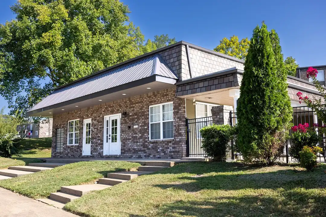 Autumn Ridge Apartment Community - Clarksville, TN 37040 ...