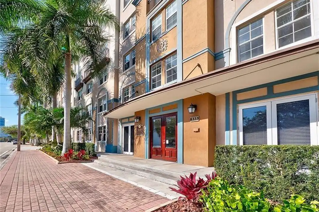 Apartments for Rent at 533 NE 3rd Ave